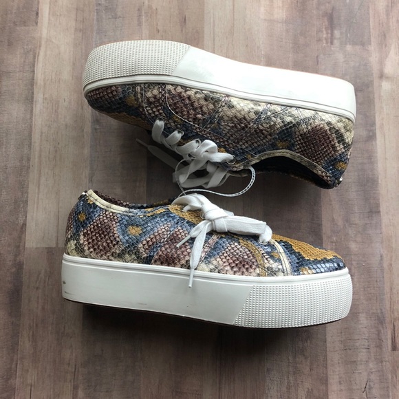 Steve Madden Snake Print Emmi Platform Sneakers - Picture 3 of 10